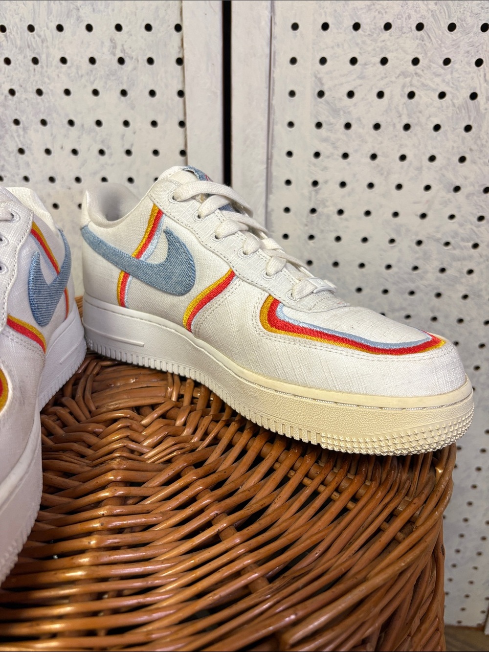 Nike AF1 - Picture 5 of 11